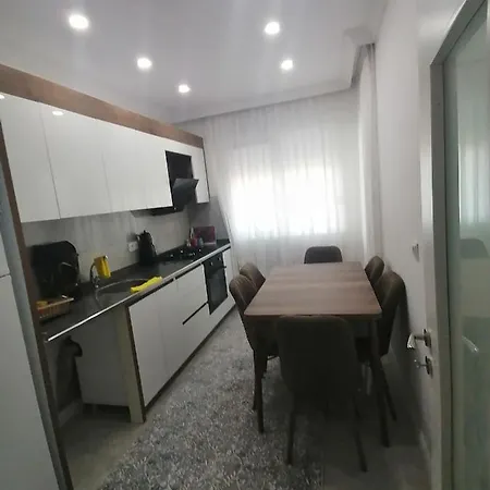 아파트 Uluten *